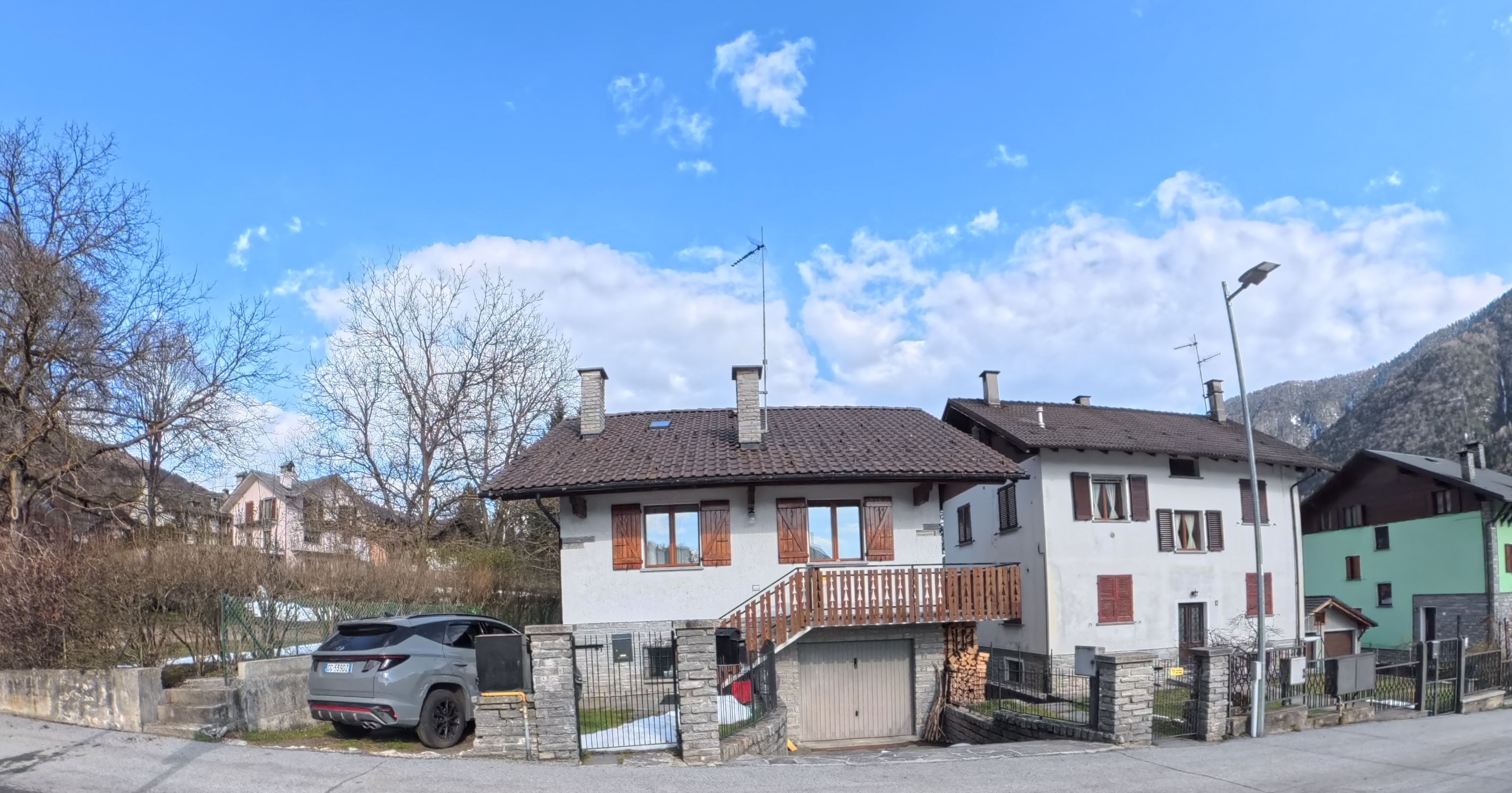 Druogno (VB) – Villetta indipendente su tre livelli con giardino e bilocale annesso